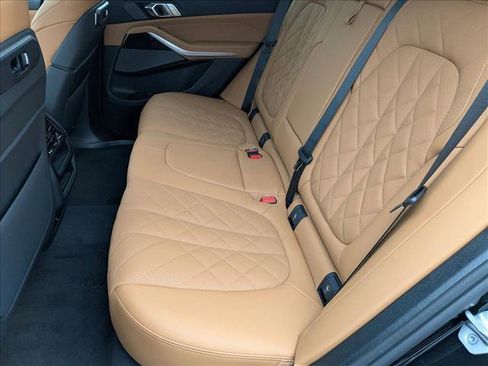 Used 2026 BMW X5 xDrive40i image 15