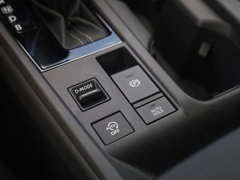 Used 2026 Nissan Sentra SV w/ Floor Mat Package FWD image 18