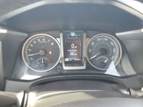 Certified 2023 Toyota Tacoma SR5 AWD/4WD image 22