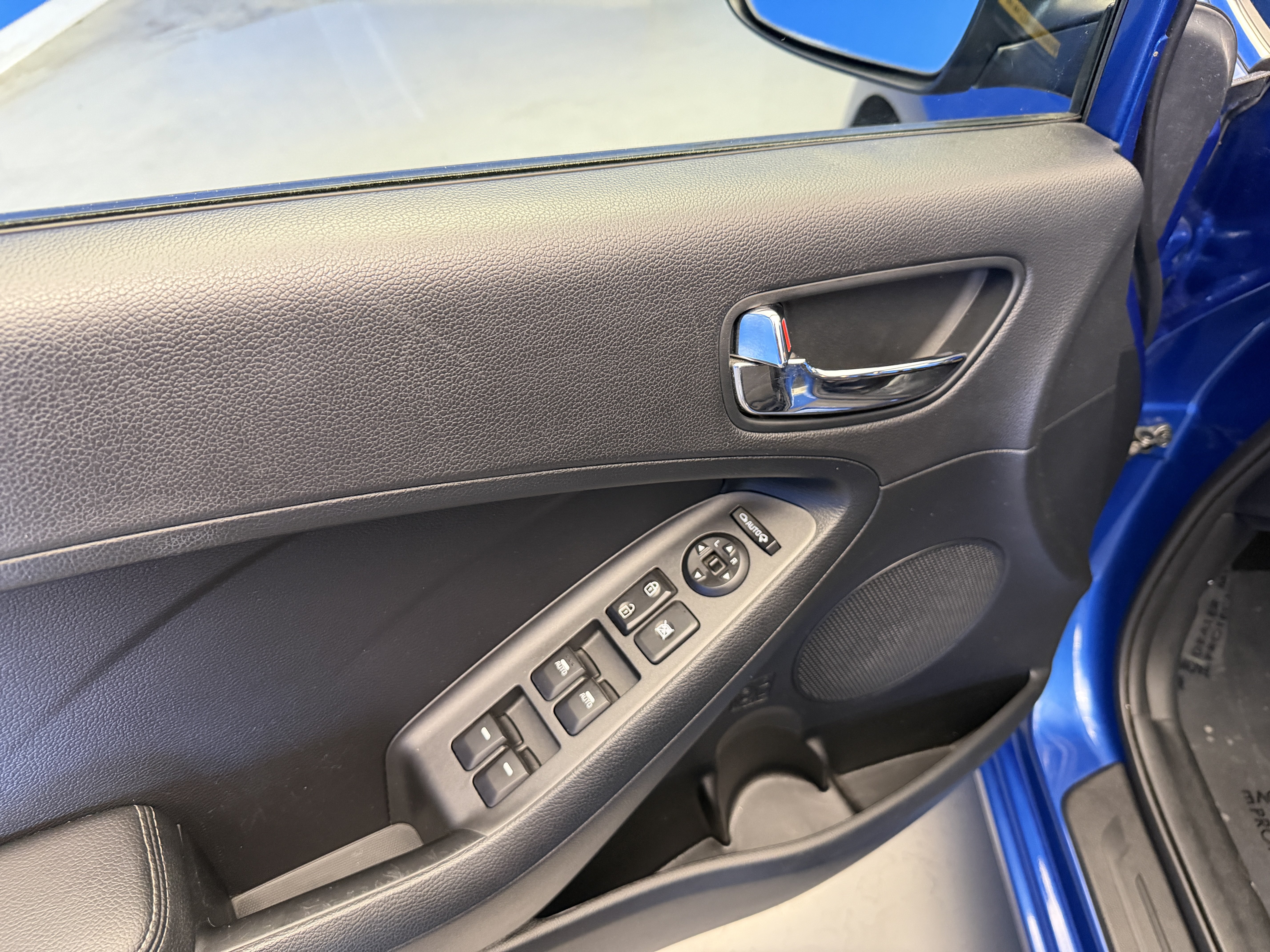 Used 2015 Kia Forte EX FWD image 10