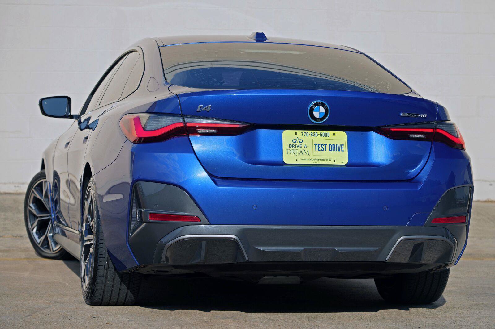 Used 2023 BMW i4 eDrive40 w/ M Sport Package RWD image 6