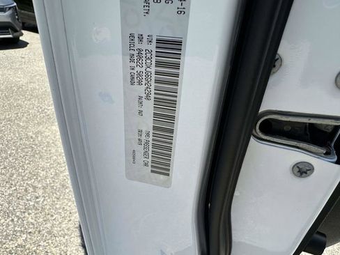 Used 2016 Dodge Charger SXT w/ AWD Plus Group image 32