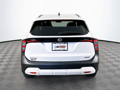 Certified 2026 Nissan Kicks SV w/ SV Premium Package AWD/4WD image 10