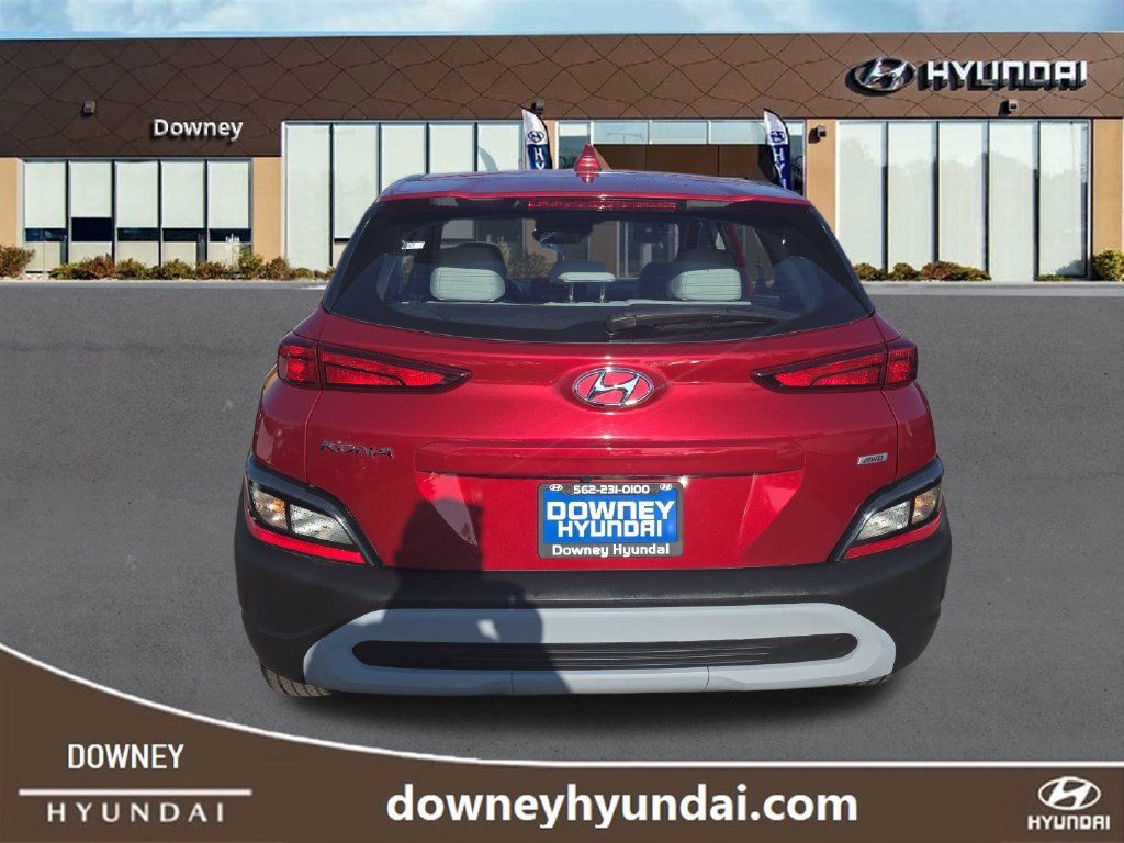 Used 2023 Hyundai Kona SE AWD/4WD image 4