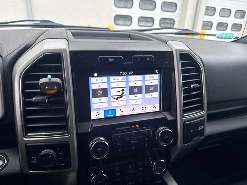 Used 2019 Ford F150 Lariat AWD/4WD image 13