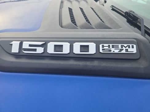 Used 2019 RAM 1500 Laramie w/ Sport Appearance Package image 22