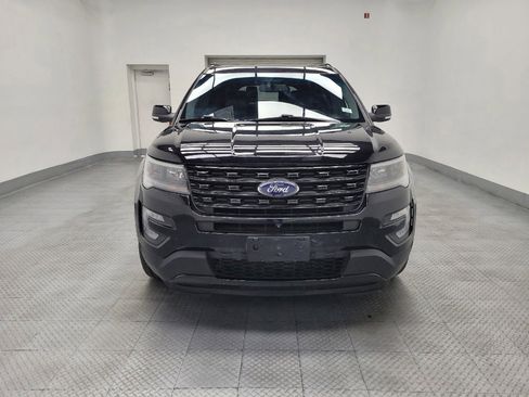 Used 2017 Ford Explorer Sport w/ Equipment Group 401A AWD/4WD image 14