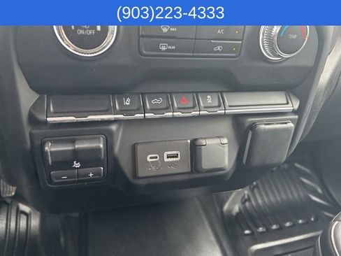 Used 2024 GMC Sierra 2500 Pro w/ Convenience Package AWD/4WD image 31