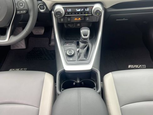 Used 2023 Toyota RAV4 XLE Premium AWD/4WD image 18