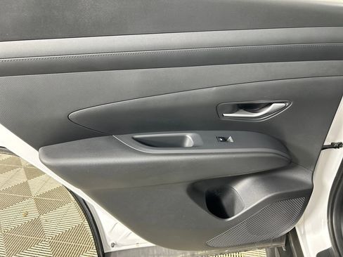 Used 2026 Hyundai Tucson SEL image 16