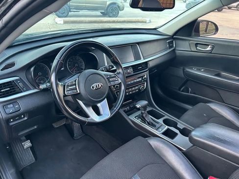 Used 2019 Kia Optima S w/ S Panoramic Sunroof Package image 8