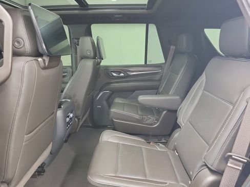 Used 2021 GMC Yukon Denali w/ Denali Ultimate Package image 17