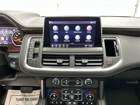 Used 2021 Chevrolet Suburban Premier image 36