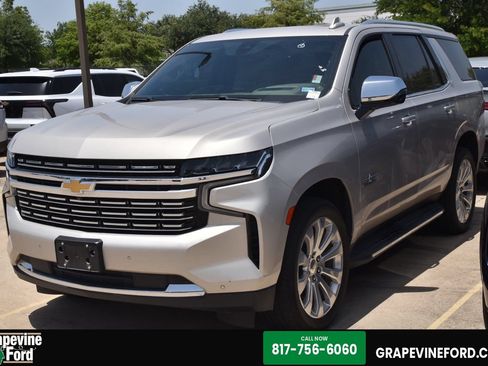 Used 2021 Chevrolet Tahoe Premier w/ Premium Package AWD/4WD image 1
