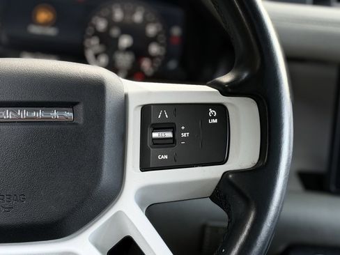 Used 2020 Land Rover Defender 110 S image 45