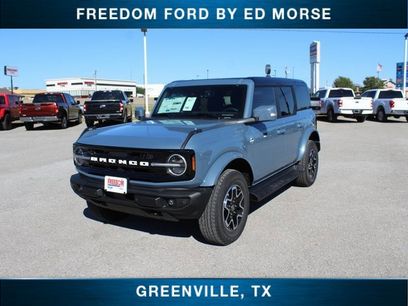 New 2025 Ford Bronco Outer Banks