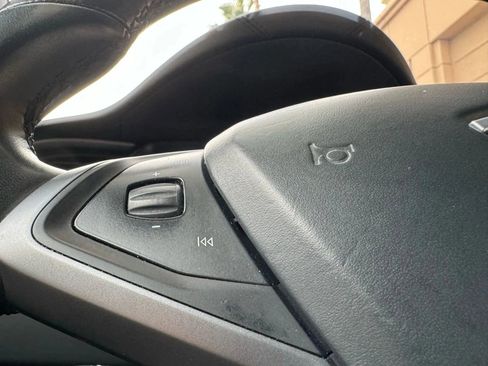 Used 2018 Tesla Model X 75D image 27