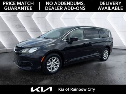 Used 2017 Chrysler Pacifica Touring