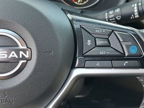 Certified 2023 Nissan Altima 2.5 SV w/ SV Premium Package AWD/4WD image 23