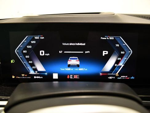 Used 2025 BMW X5 M60i w/ Climate Comfort Package image 12