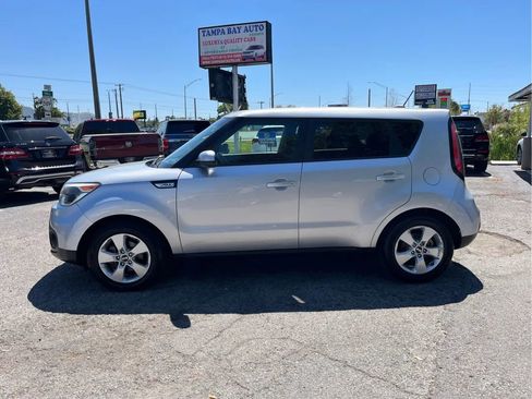Used 2018 Kia Soul image 8