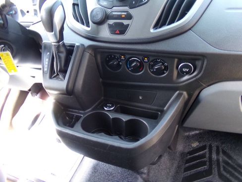 Used 2016 Ford Transit 250 130 Medium Roof RWD image 28