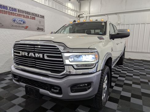 Used 2020 RAM 3500 Laramie AWD/4WD image 3