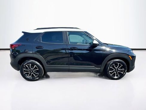 Used 2023 Chevrolet TrailBlazer ACTIV w/ Convenience Package FWD image 10