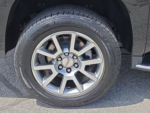 Used 2019 GMC Yukon XL Denali AWD/4WD image 7