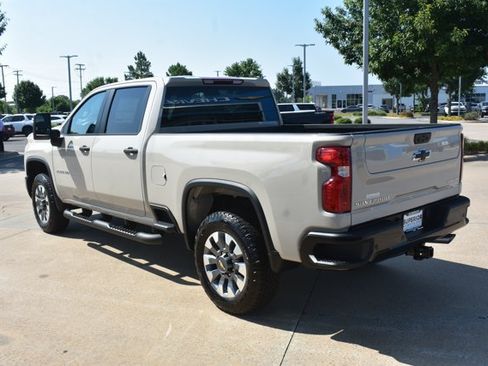 New 2026 Chevrolet Silverado 2500 Custom w/ Custom Value Package AWD/4WD image 9