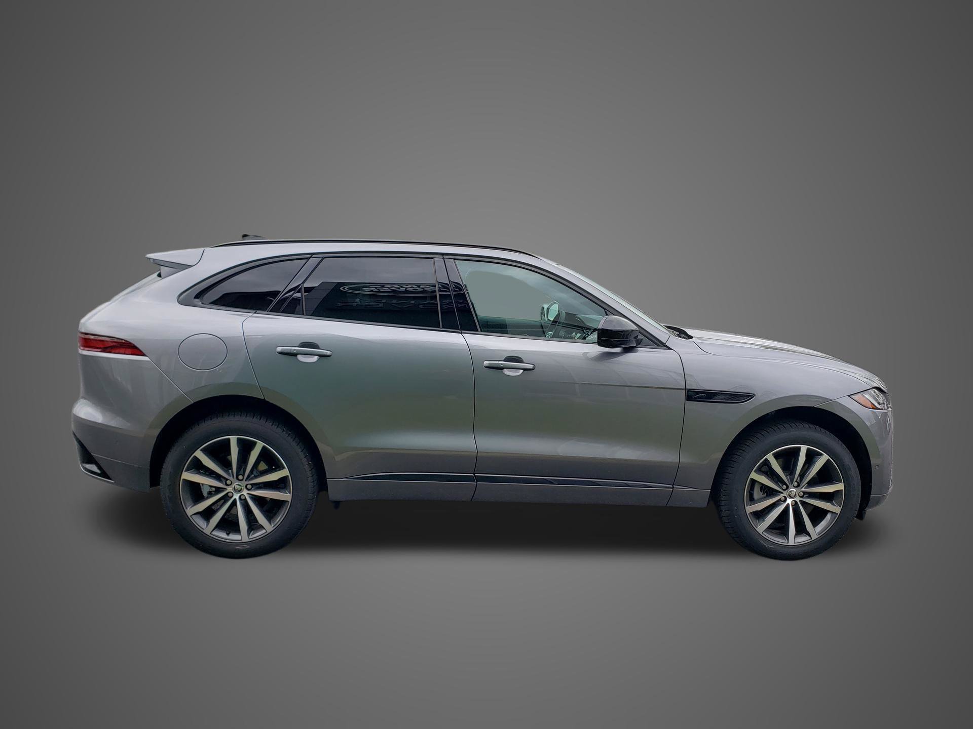 New 2026 Jaguar F-PACE R-Dynamic S AWD/4WD image 4