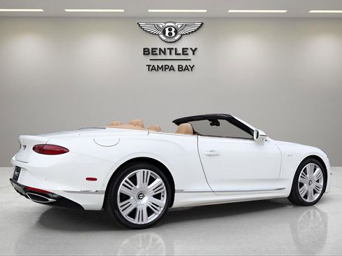 New 2026 Bentley Continental GTC image 12