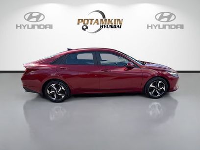 Used 2023 Hyundai Elantra SEL w/ Convenience Package