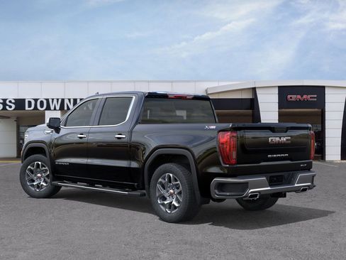 New 2026 GMC Sierra 1500 SLT image 3