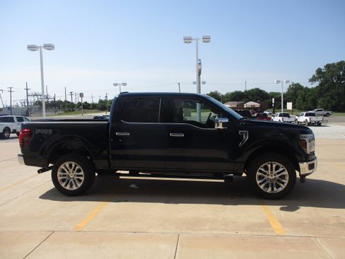 New 2025 Ford F150 Lariat w/ Equipment Group 502A High image 7