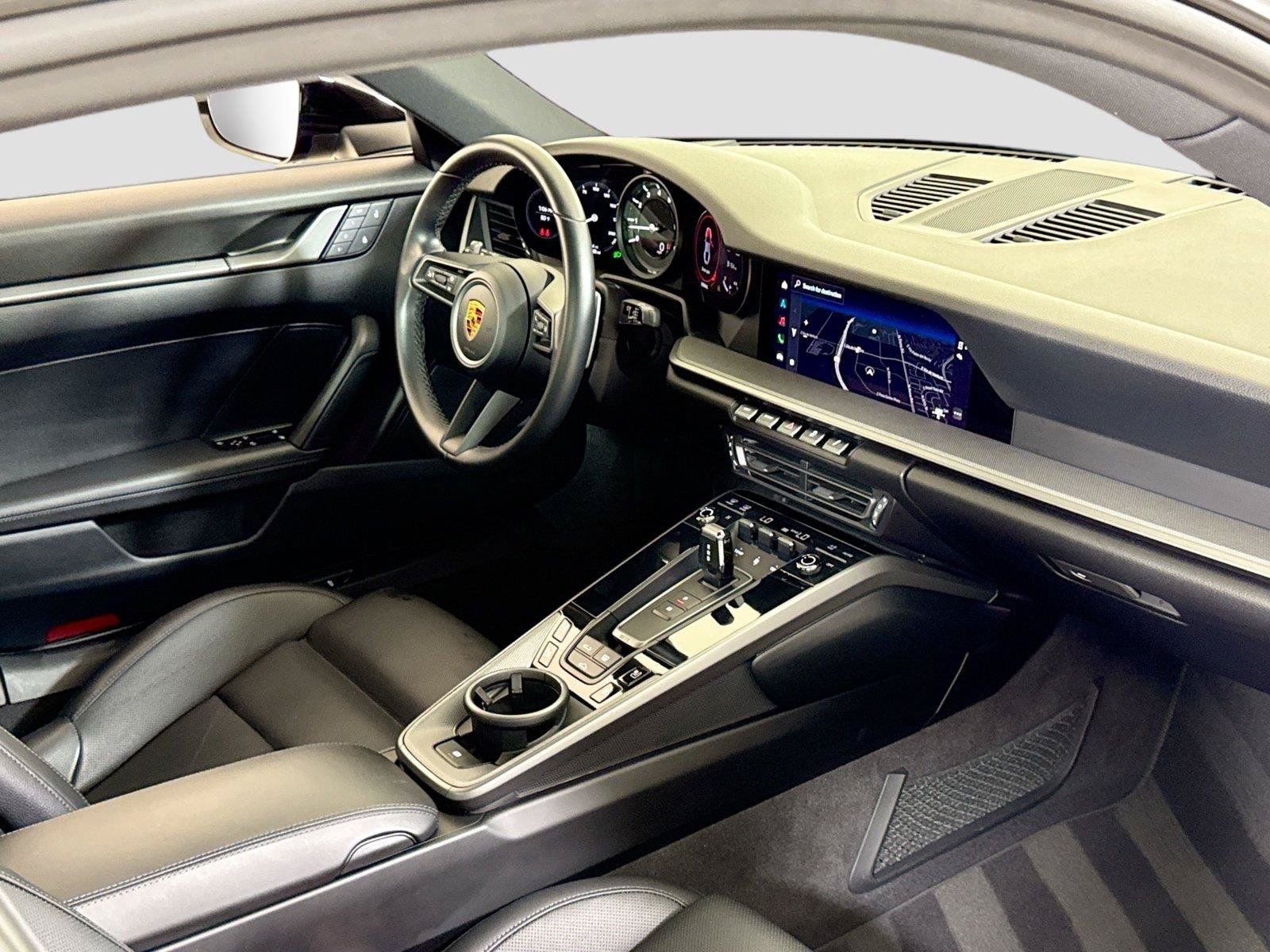 Used 2022 Porsche 911 Carrera w/ Premium Package RWD image 28
