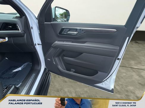 New 2026 Chevrolet Suburban LT w/ Comfort Package image 34