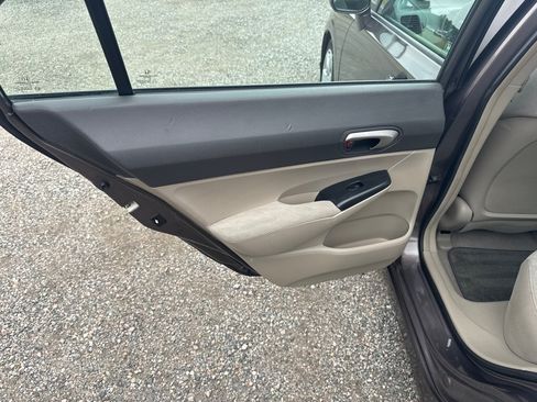 Used 2011 Honda Civic LX image 19
