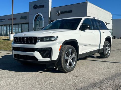 New 2026 Jeep Grand Cherokee Limited AWD/4WD image 2