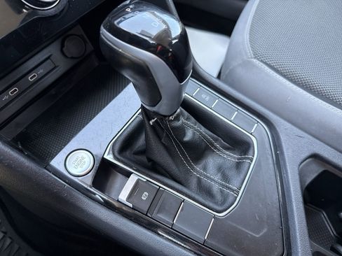 Used 2023 Volkswagen Taos S image 21