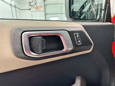 Used 2022 Ford Bronco Wildtrak AWD/4WD image 12