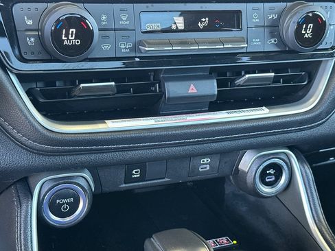 Certified 2024 Toyota Grand Highlander AWD Hybrid image 20
