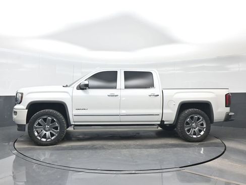 Used 2016 GMC Sierra 1500 Denali w/ Denali Ultimate Package AWD/4WD image 3