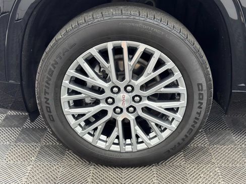 Used 2024 GMC Acadia Denali w/ LPO, Floor Liner Package AWD/4WD image 17
