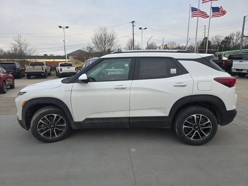 New 2026 Chevrolet TrailBlazer LT w/ LT Cold Weather Package image 16