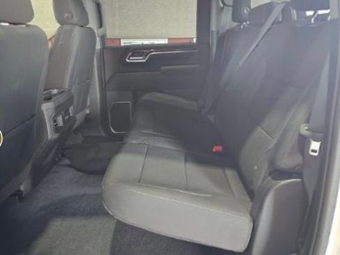 Used 2025 Chevrolet Silverado 3500 LT w/ Convenience Package image 6