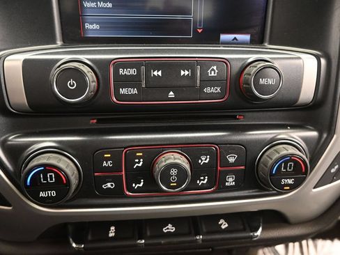 Used 2016 GMC Sierra 1500 SLE w/ SLE Value Package AWD/4WD image 27