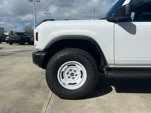 New 2026 Ford Bronco Heritage Edition image 12