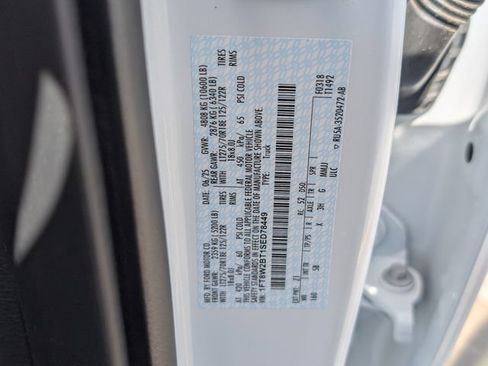 Used 2025 Ford F250 Lariat w/ FX4 Off-Road Package AWD/4WD image 27