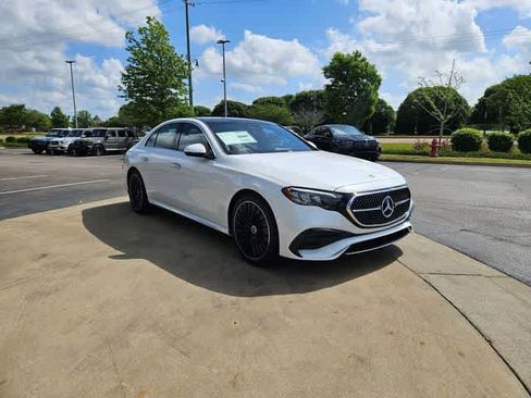 New 2026 Mercedes-Benz E 350 Sedan image 3